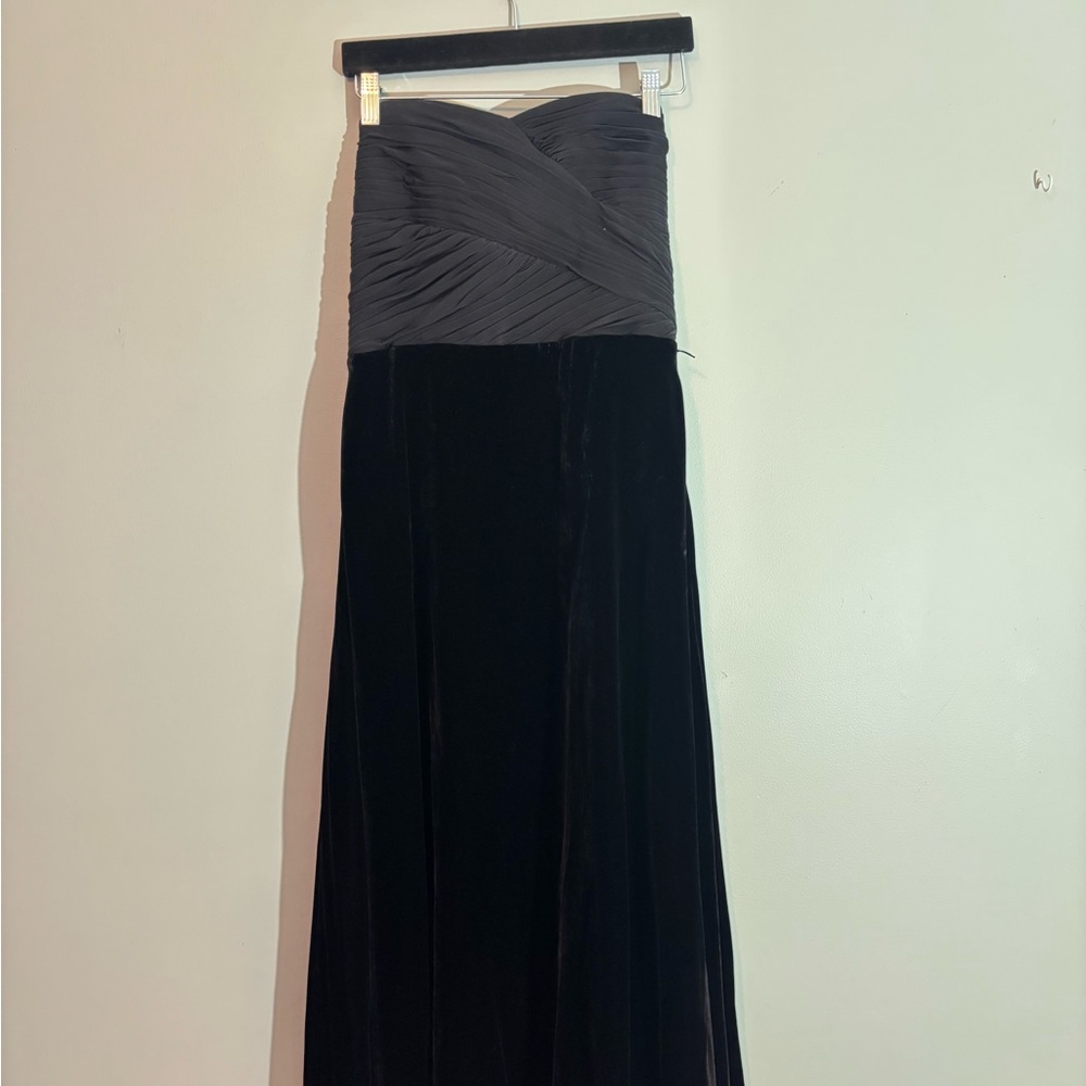 Ralph Lauren Elegant Black Strapless Dress